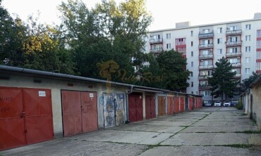 Predaj garáže s pozemkom na Haburskej ulici v Ružinove