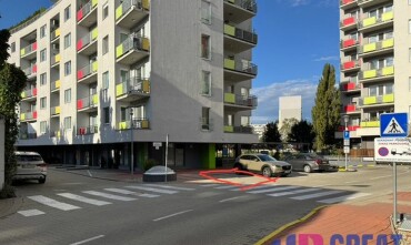 Prenájom vonkajšieho parkovacieho miesta v Petržalských dvoroch