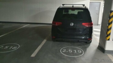 Prenájom vnútorného parkovacieho miesta v Sky Parku, Bratislava