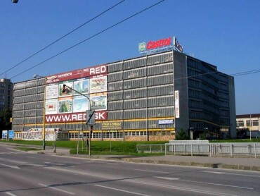 Predaj samostatného garážového boxu v Hlinách