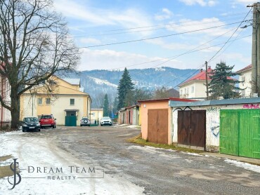 Zrekonštruovaná garáž s elektrinou, 18m2, Banská Štiavnica