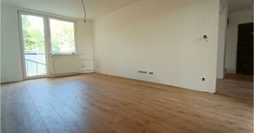 Murovaná garáž na predaj v Komárne, blízko Viva parku