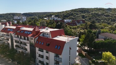 Na predaj samostatná garáž v garážovom dome na Dvojkrížnej ulici