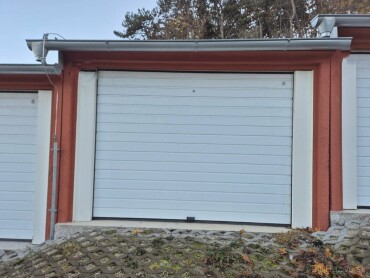 Prenájom garáže s elektrinou, 18 m2, Partizánske, Šípok