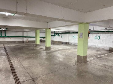 Krytá garáž v Rezidencii Mestský park, Košice