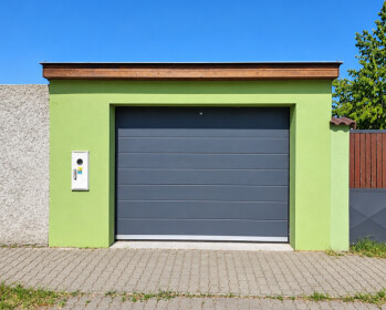 Prenájom garáže s elektrinou v Nových Zámkoch