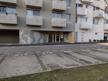 Parkovacie miesto na predaj v Ovocných sadoch