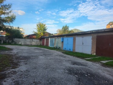 Predaj garáže na vlastnom pozemku v centre mesta