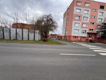 Predaj garáže s pivnicou a montážnou jamou