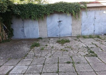 Na predaj garáž s pozemkom v Bratislave - Nové Mesto