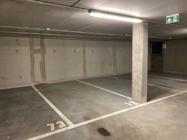 Podzemné parkovacie miesto v centre Dunajskej Stredy na prenájom