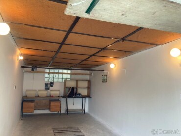 Dlhodobý prenájom garáže s elektrinou a montážnou jamou