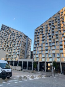 Prenájom 2 parkovacích miest v garáži Metropolis