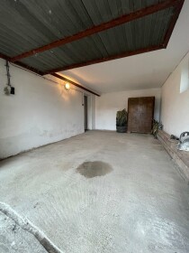 Prenájom garáže s prístupom k elektrine a vode