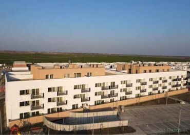 Vonkajšie parkovacie miesto na prenájom v Miloslavove