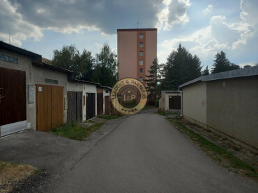 NA PREDAJ murovaná garáž ZVOLEN - ZLATÝ POTOK