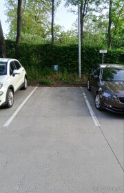 Predaj parkovacieho miesta na sídlisku Dargovských hrdinov