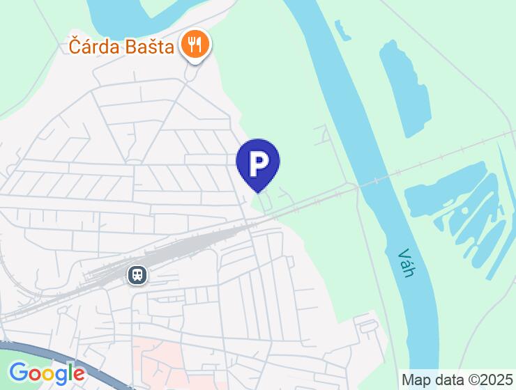 Murovaná garáž na predaj pri Viva parku, Komárno