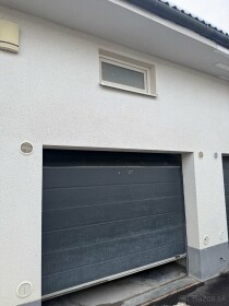 Nová poschodová garáž na predaj v Trstenej