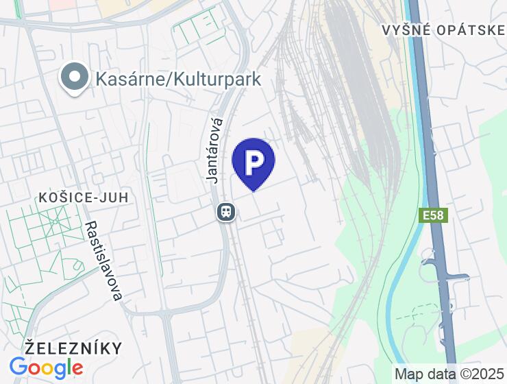 Na predaj garáž po rekonštrukcii, 18 m2, Jarmočná ulica