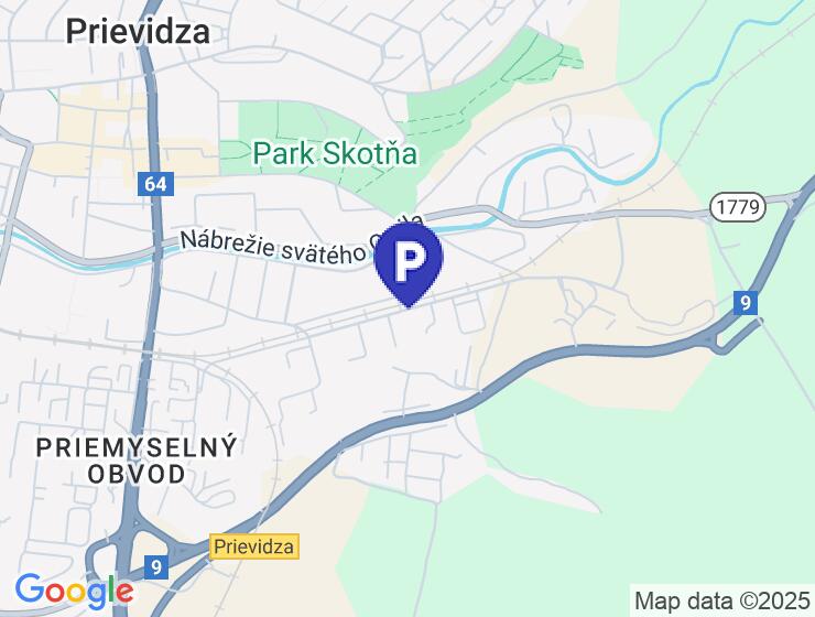 Na predaj garáž s pozemkom na Vápenickej ulici v Prievidzi