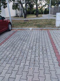 Nájom parkovacieho miesta na Bystrickej ulici