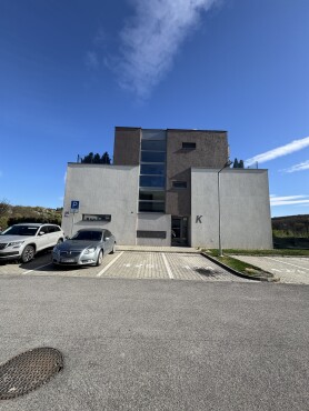 Nitra Kynek - parkovacie miesto