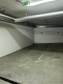 Prenájom garážového státia na Kresankovej ulici v Bratislave
