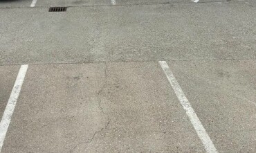 Prenájom vonkajšieho parkovacieho miesta v Pezinku na ul. Dona Sandtnera