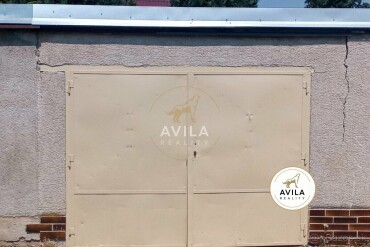 Na predaj zrekonštruovaná garáž 18m2 v Hlohovci