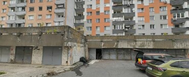 Na predaj garáž v trojgaráži na Dudvažskej ulici, Podunajské Biskupice