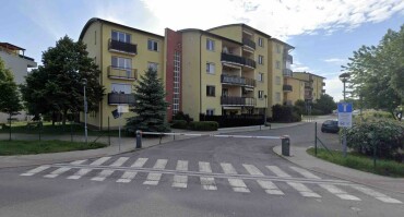 Parking opletalova 70