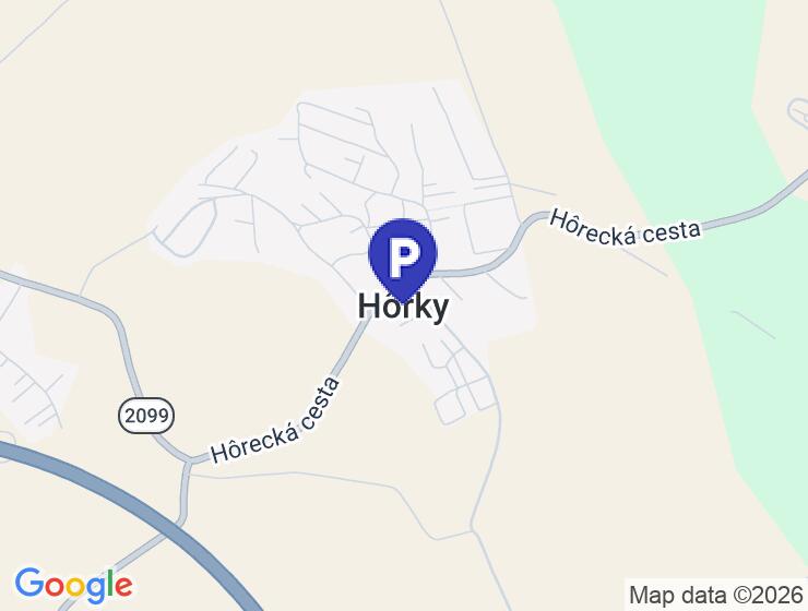 Parkovacie miesta pre autá, dodávky a karavany v areáli Hôrky