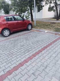 Parkovacie miesto Devinska Nova Ves pri VW
