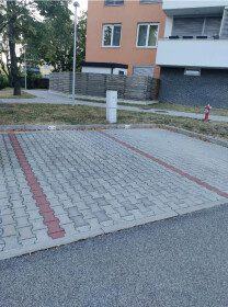Parkovacie miesto Devinska Nova Ves pri VW