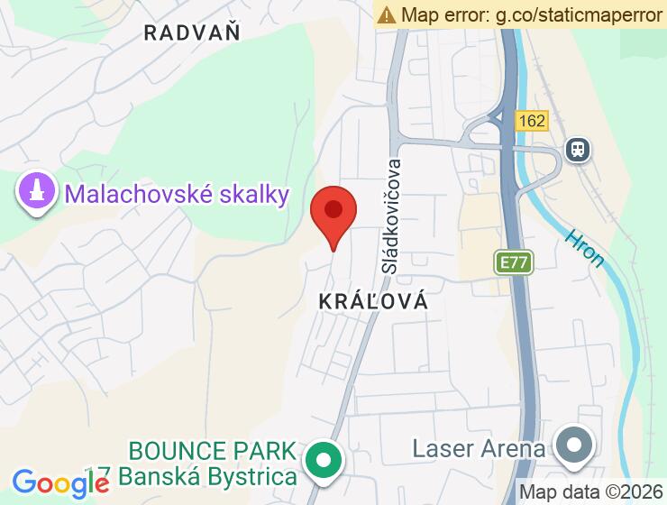 Parkovanie motorky v garáži v Banskej Bystrici