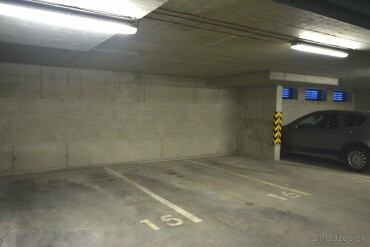 Samostatné parkovacie stojisko v novej garáži