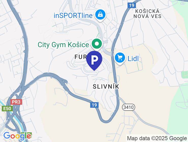 Predaj a prenájom garáže s pozemkom 220 m² na Dvorkínovej ulici