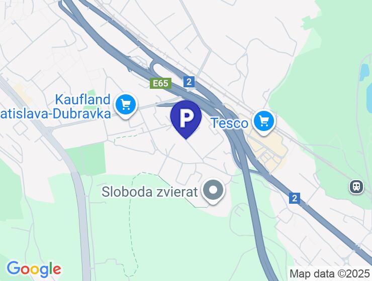Predaj novej betónovej garáže s pozemkom v Bratislave IV