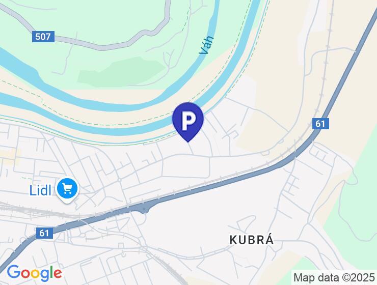 Predaj priestrannej garáže v Trenčíne s elektrinou
