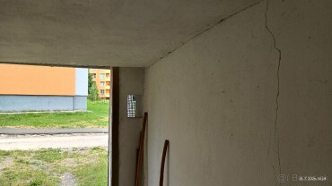 Predam garáž pri ulici Tolstého V Medzilaborciach