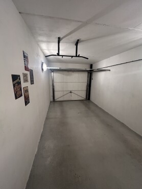 Prenájom garáž na Kolískovej ul. v parkovacom dome na Dlhých Dieloch, Karlova Ves