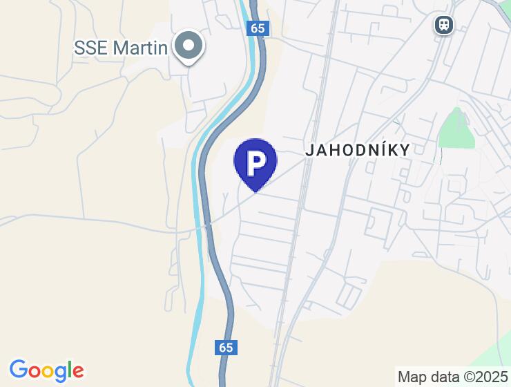 Prenájom garáže s dielňou pri rodinnom dome v Martine