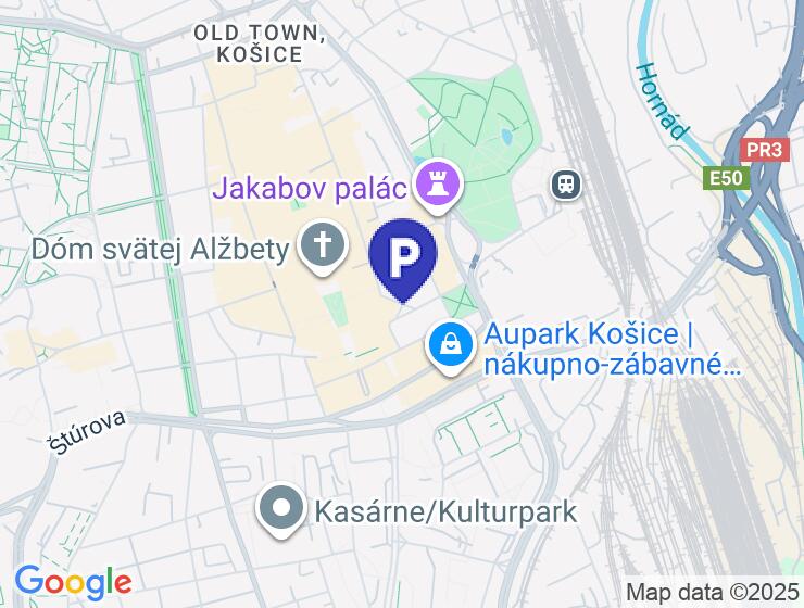 Prenájom garáže s elektrinou v Starom Meste