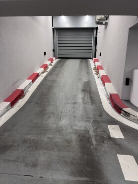 Prenájom garážového statia, pri NTC