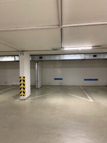 Prenájom nadrozmerného garážového státia - voľné ihneď