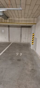 PRENÁJOM – najbližšie garážové státie pri letisku