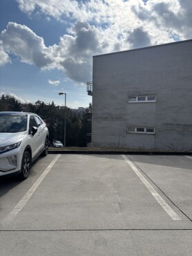 Prenájom parkovacieho miesta Na Hore 7