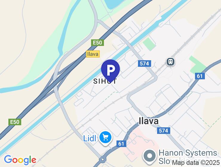 Prenájom suchej garáže s elektrinou v Dubnici nad Váhom