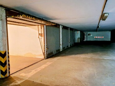 Prenájom uzatvorenej garáže na Medveďovej ulici